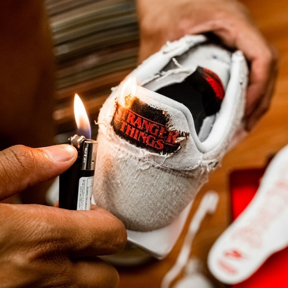 nike upside down shoes